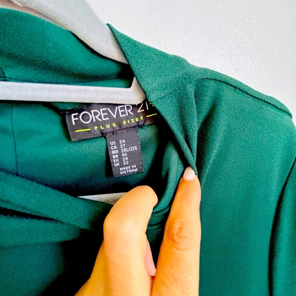 Forever 21 Green Emerald Dress Size 2XL - Picture 2 of 6